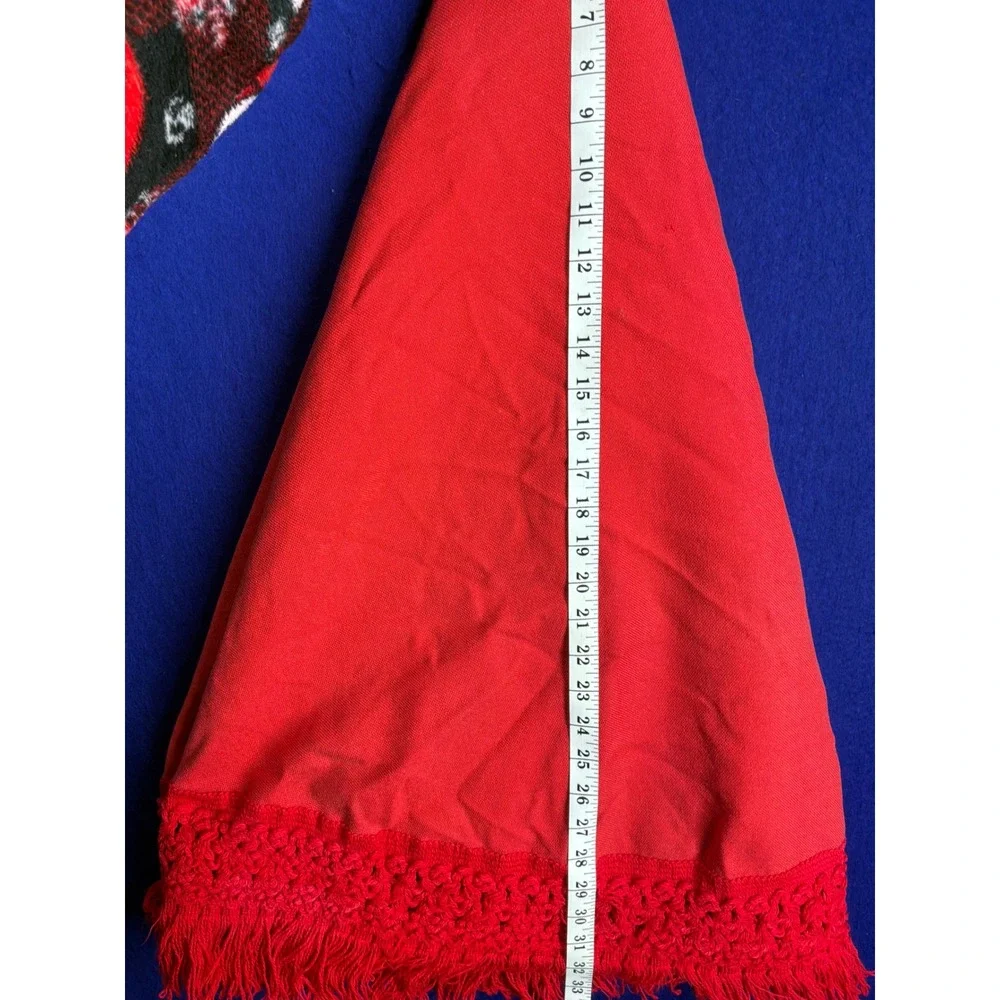 Boho Unisex Unbranded Round Fringe Crochet Tablecloth 60in Red